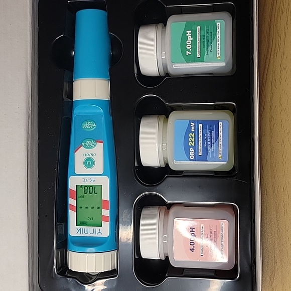 Pool Chlorine pH Tester YINMIK Free Chlorine Salt pH Tester 7 in 1 Digital - Picture 7 of 9